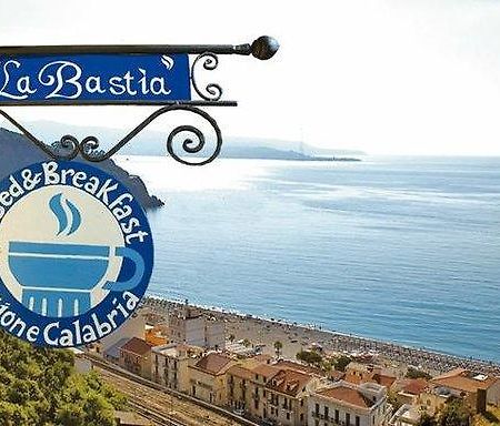 La Bastia Bed and Breakfast Scilla Esterno foto